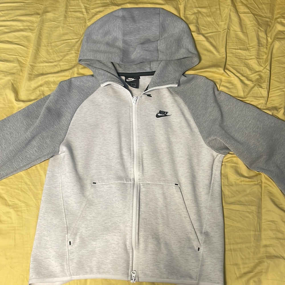 Nike tech fleece